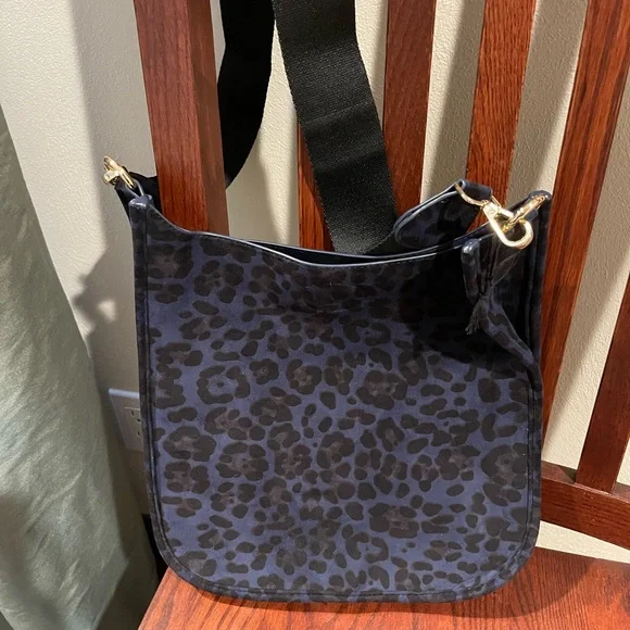 New Ahdorned Stylish Leopard Print Shoulder Bag - Picture 5 of 7